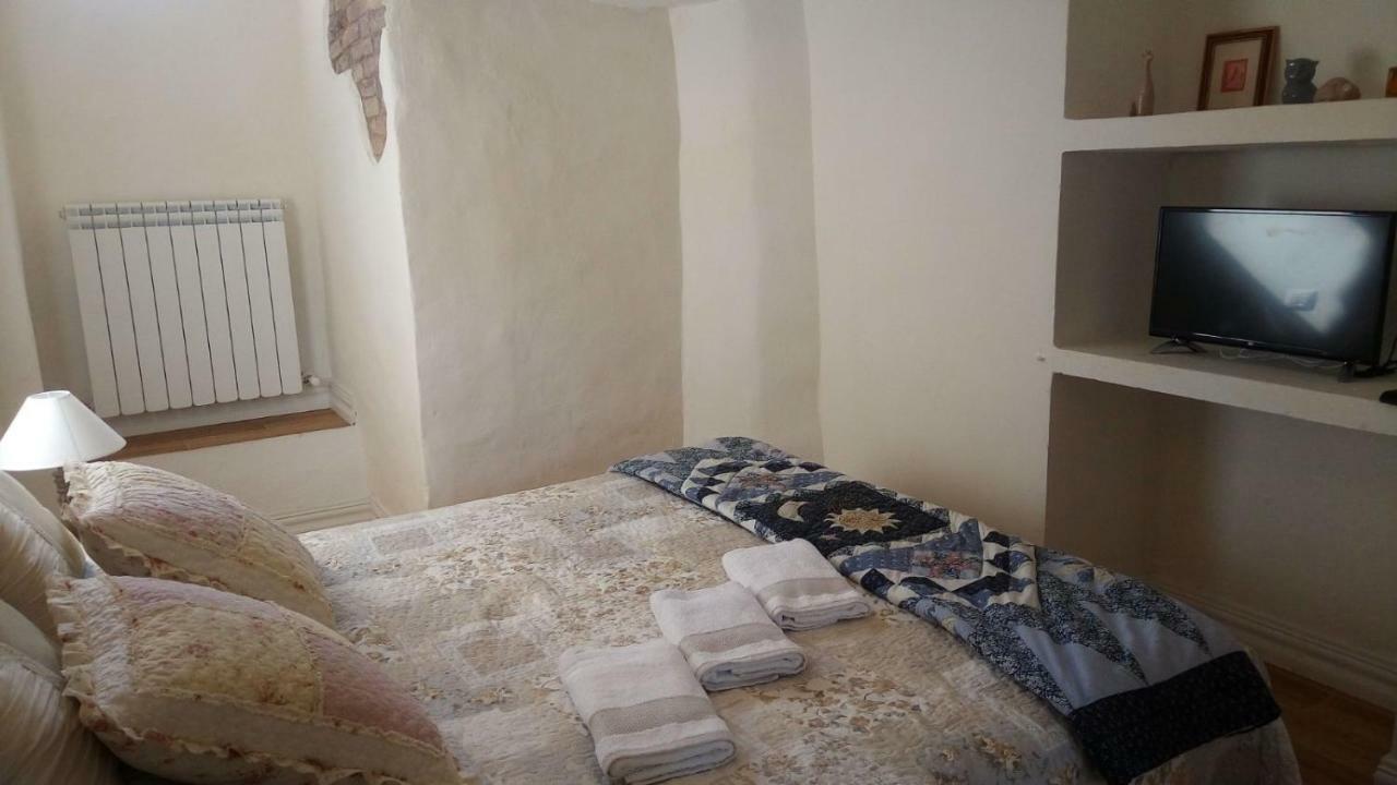 شقة Ai Barutoli بيرودجا المظهر الخارجي الصورة